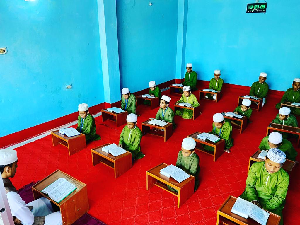Class Room, Lab, Library